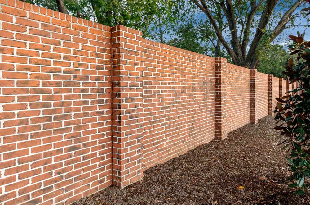 residential privacy wall-brick design